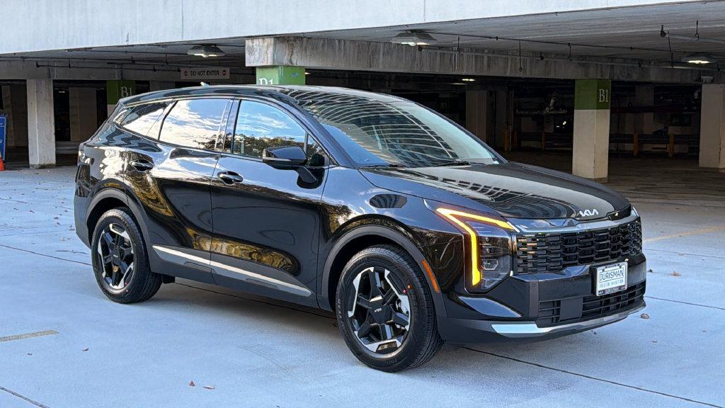 New 2027 Kia Sportage Hybrid S