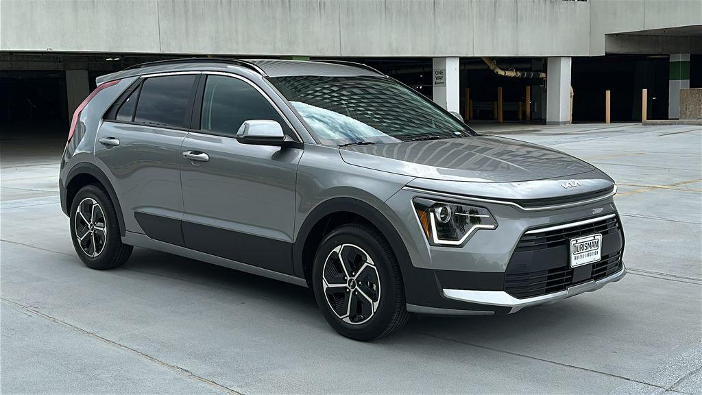 New 2026 Kia Niro EX