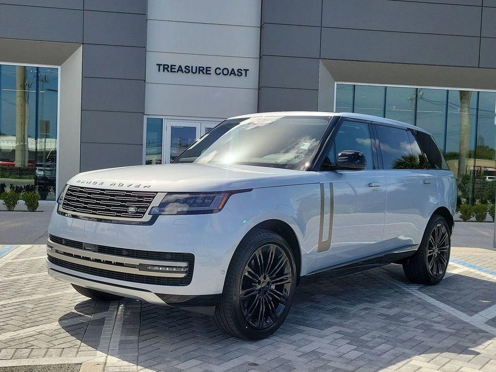 New 2026 Land Rover Range Rover P400 SE 7 Seat