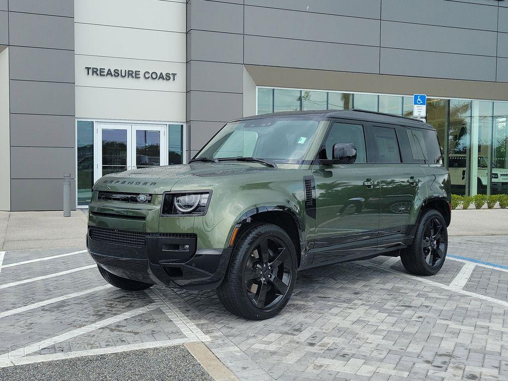 New 2026 Land Rover Defender P400 X-Dynamic SE