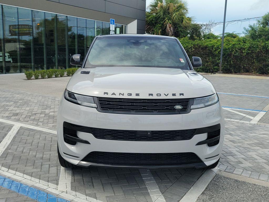 صورة 8 لـ 2025 LAND Rover RANGE ROVER SPORT P400 DYNAMIC SE
