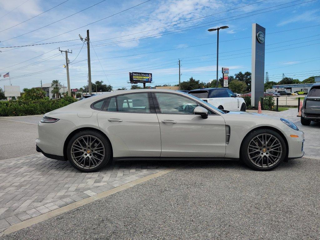 صورة 6 لـ 2023 Porsche PANAMERA