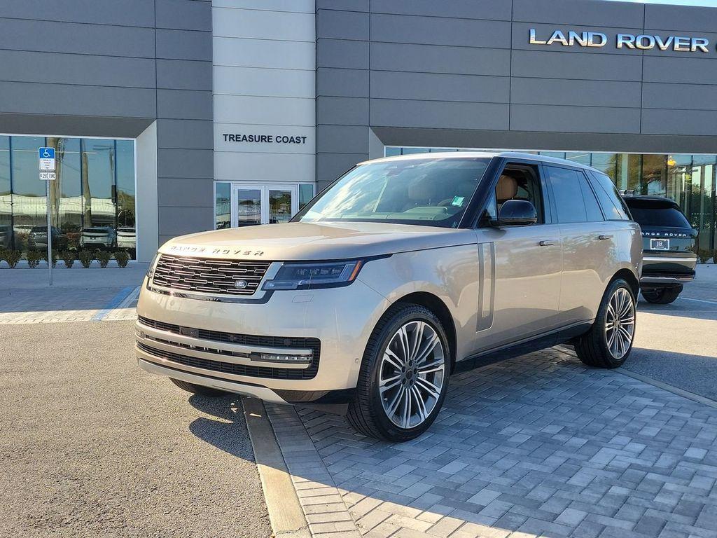 New 2026 Land Rover Range Rover P530 SE