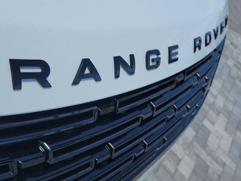 2026 LAND Rover RANGE ROVER VELAR P250 photo 9