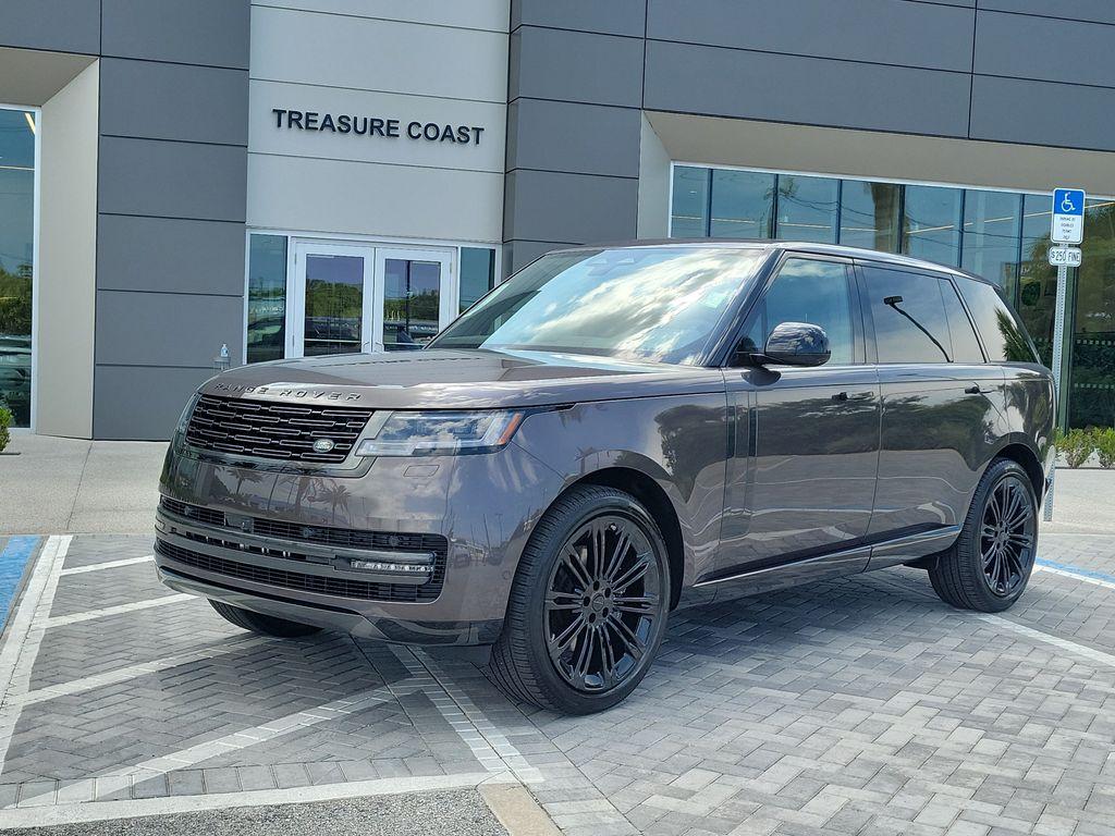 New 2026 Land Rover Range Rover P400 SE 7 Seat
