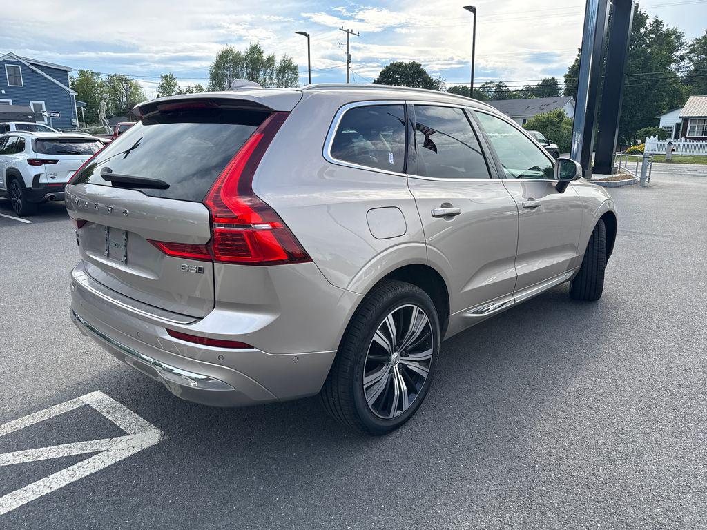 صورة 5 لـ 2023 Volvo XC60 B5 PLUS BRIGHT THEME