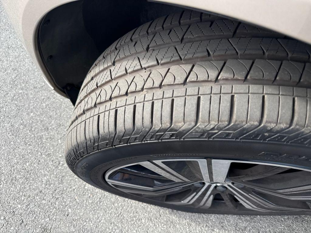 صورة مصغرة 28 لـ 2023 Volvo XC60 B5 PLUS BRIGHT THEME