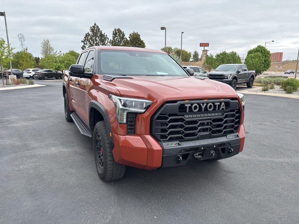 TOYOTA TUNDRA - 7