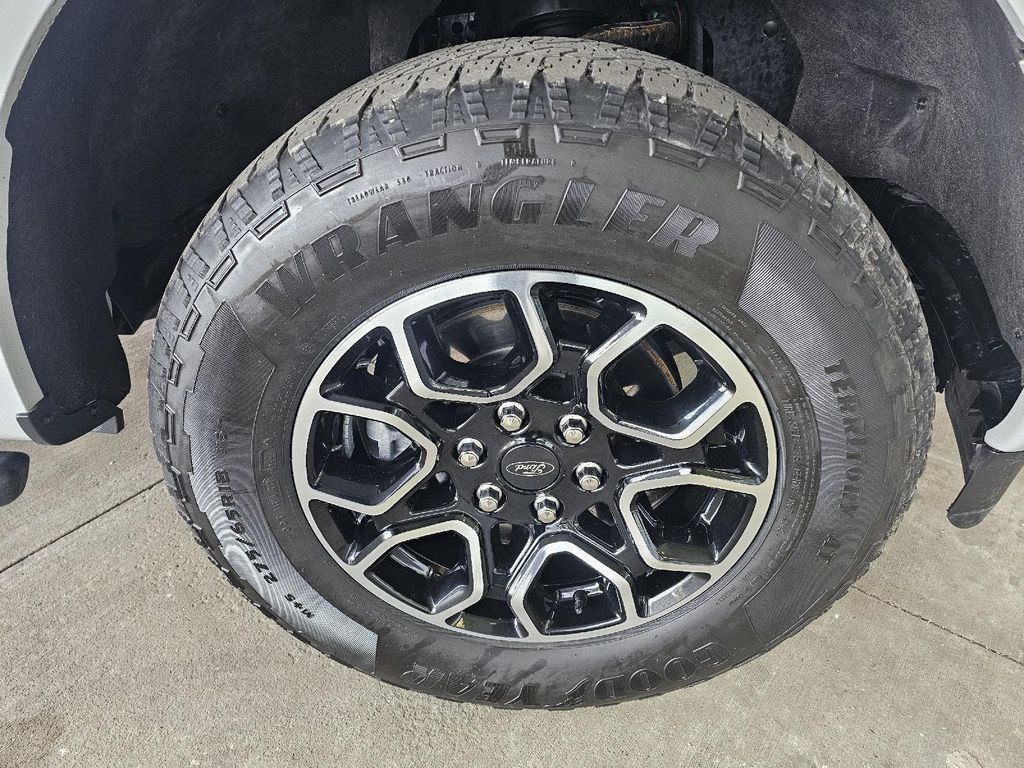 FORD F-150 XLT - 9