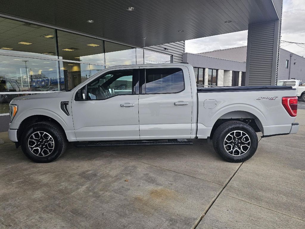 FORD F-150 XLT - 2
