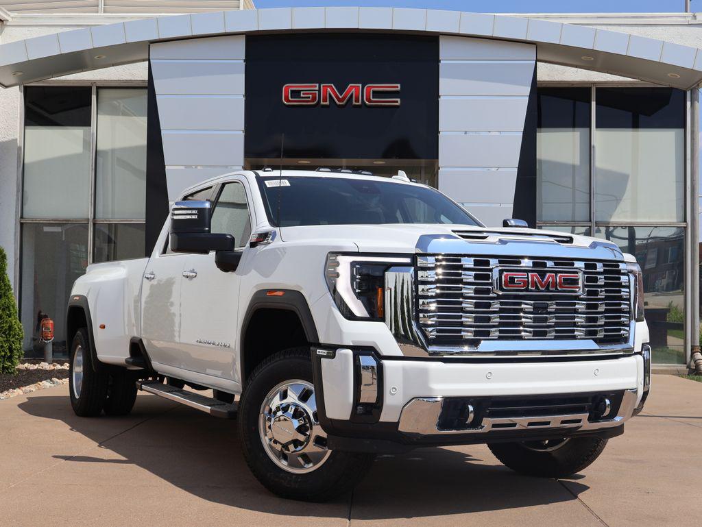 New 2026 GMC Sierra 3500 Denali