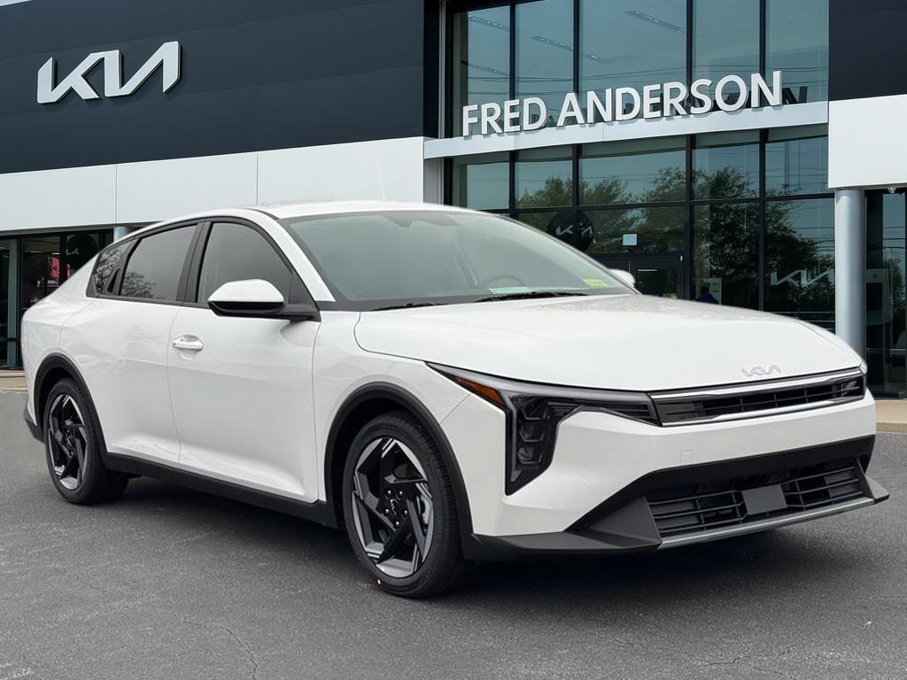 New 2026 Kia K4 EX