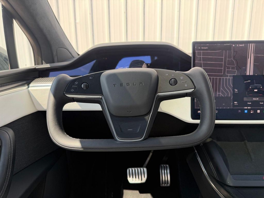 2022 Tesla MODEL X PLAID TRI MOTOR ALL-WHEEL DRIVE — фото 14