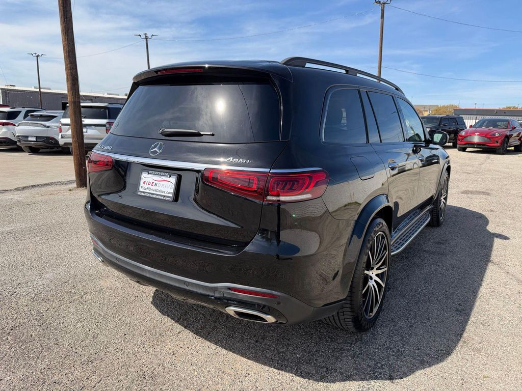 MERCEDES-BENZ GLS - 6