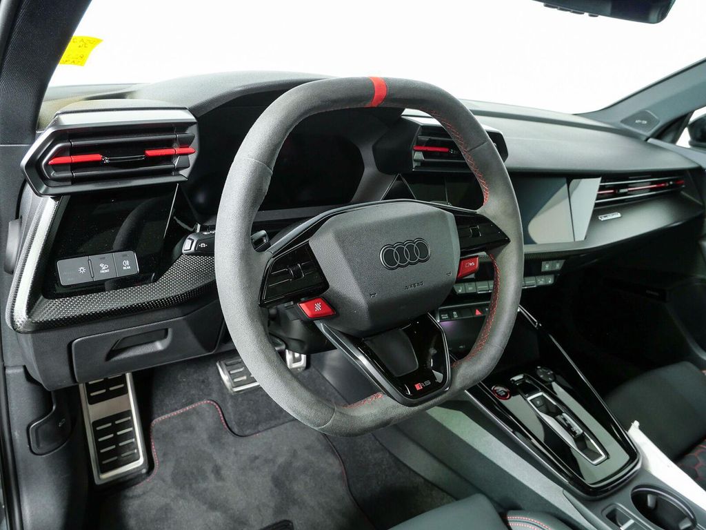 2026 AUDI RS 3 TFSI QUATTRO S TRONIC 缩略图 5