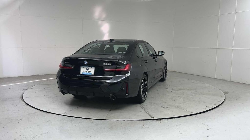 2026 BMW 330 XDRIVE 照片 2