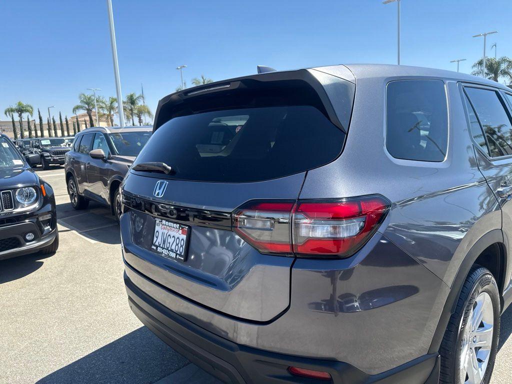صورة مصغرة 12 لـ 2024 Honda PILOT LX