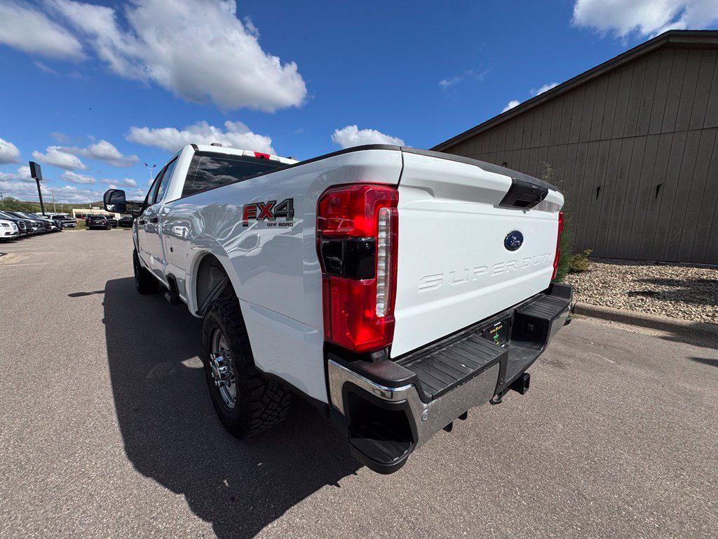 2025 FORD F-350 XL — миниатюра 12