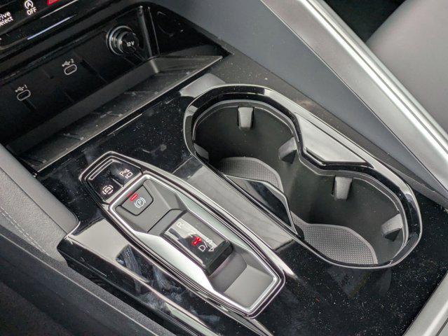2026 AUDI SQ5 3.0T PREMIUM PLUS — миниатюра 13