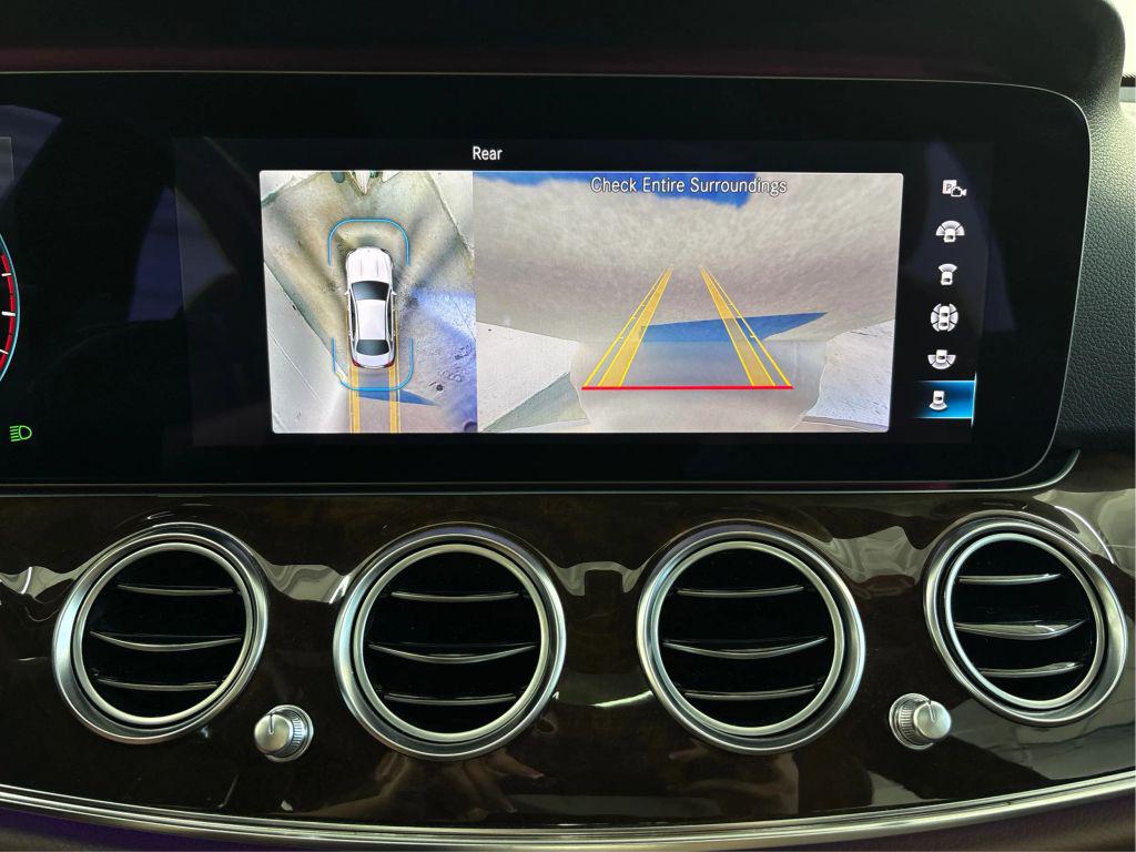 2021 Mercedes-BENZ E-CLASS 缩略图 36
