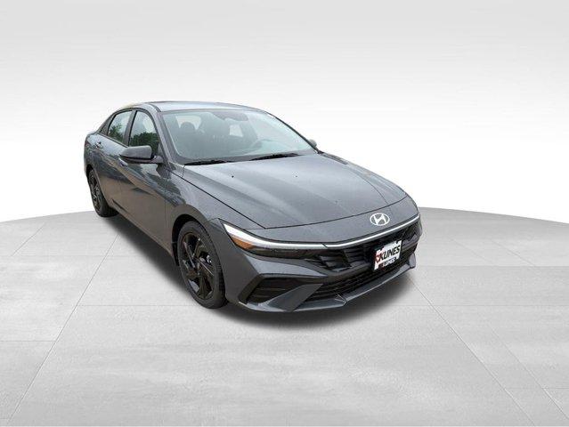 New 2026 Hyundai ELANTRA SEL Sport