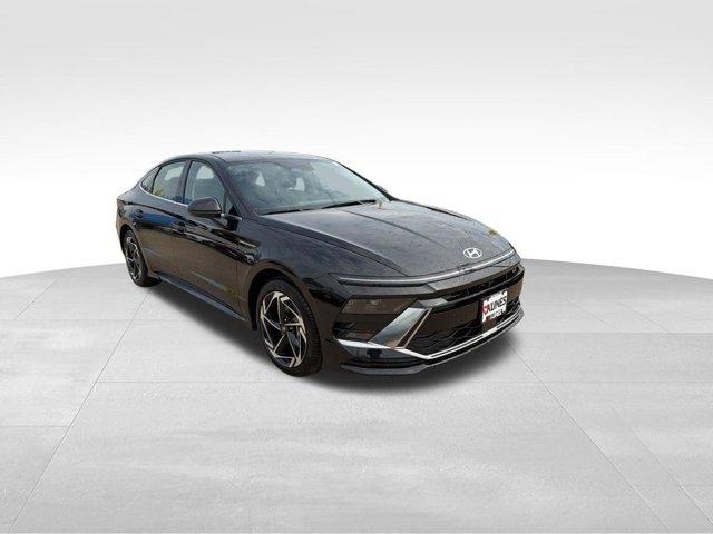 New 2026 Hyundai SONATA SEL Sport