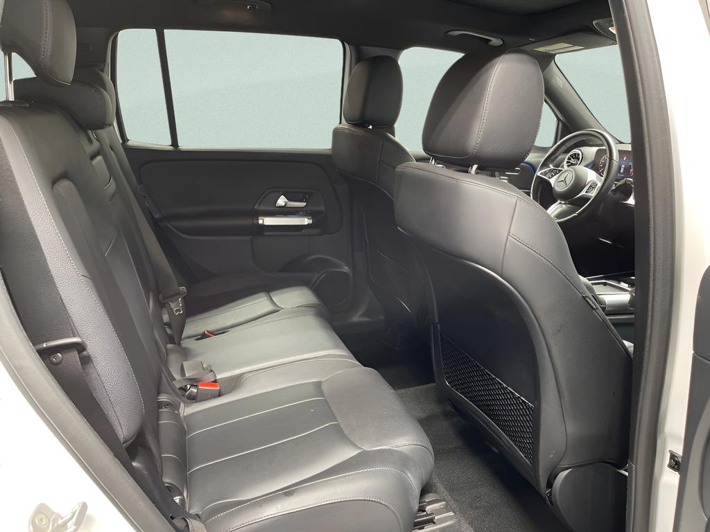 صورة مصغرة 32 لـ 2025 Mercedes-BENZ GLB