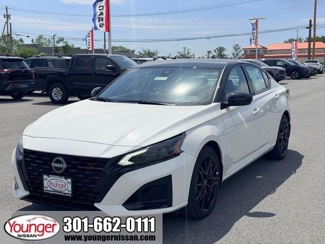 New 2026 Nissan Altima SR FWD