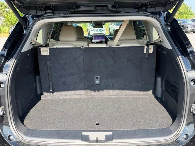 صورة 7 لـ 2024 Toyota HIGHLANDER PLATINUM