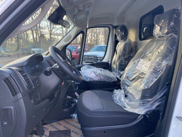 صورة 10 لـ 2026 RAM PROMASTER 3500 HIGH ROOF