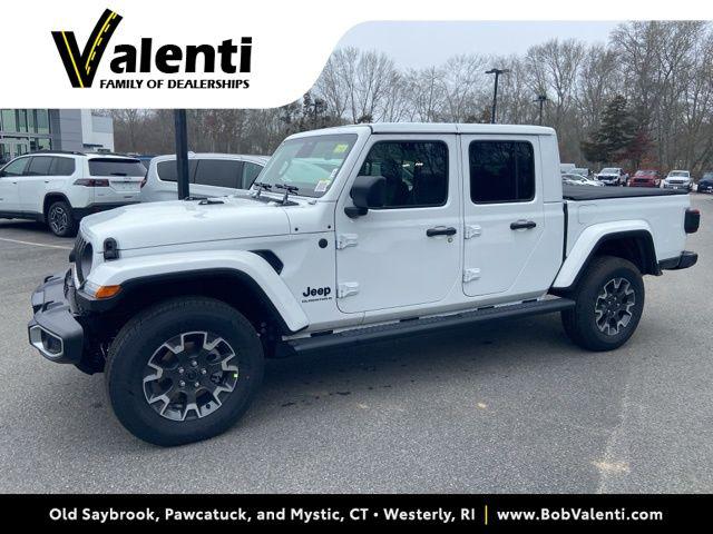 New 2026 Jeep Gladiator Sahara 4x4