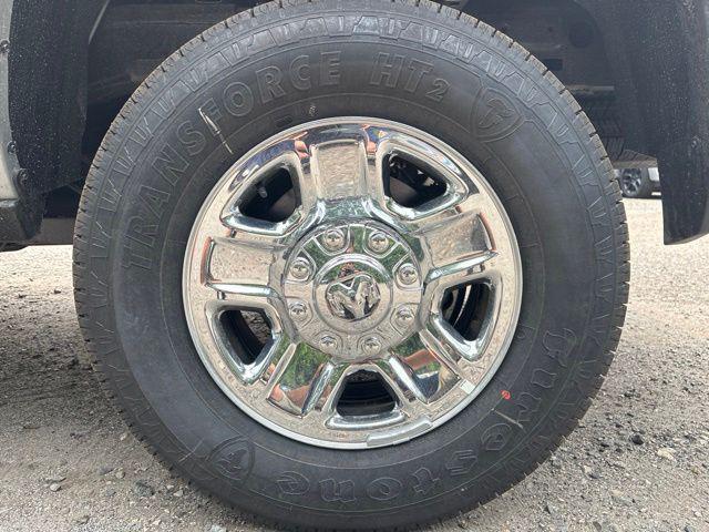 صورة 9 لـ 2026 RAM 2500 TRADESMAN CREW CAB 4X4 6'4' BOX