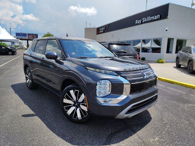 New 2025 Mitsubishi Outlander SE S-AWC