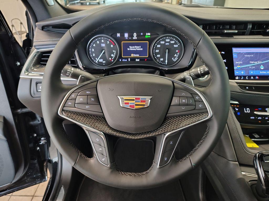 صورة مصغرة 11 لـ 2026 Cadillac XT5 SPORT