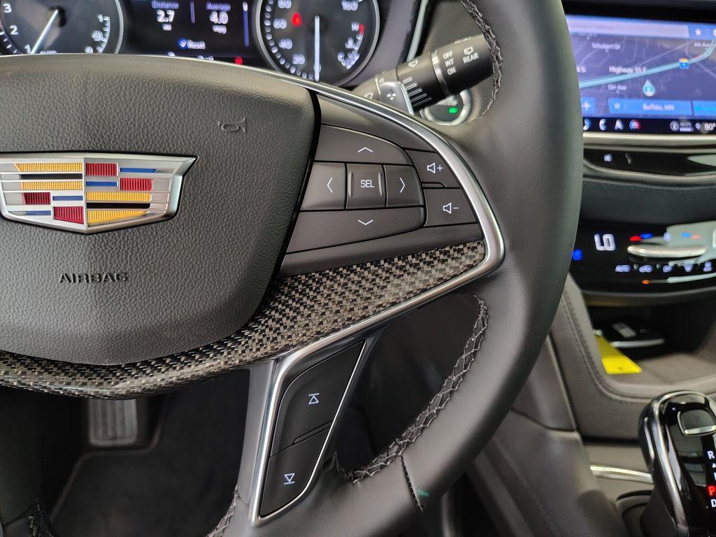 صورة مصغرة 14 لـ 2026 Cadillac XT5 SPORT