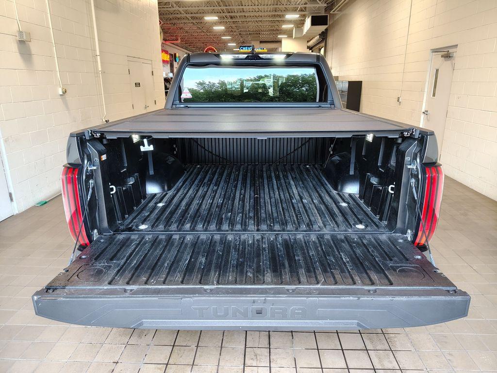 2025 Toyota TUNDRA LIMITED — миниатюра 27