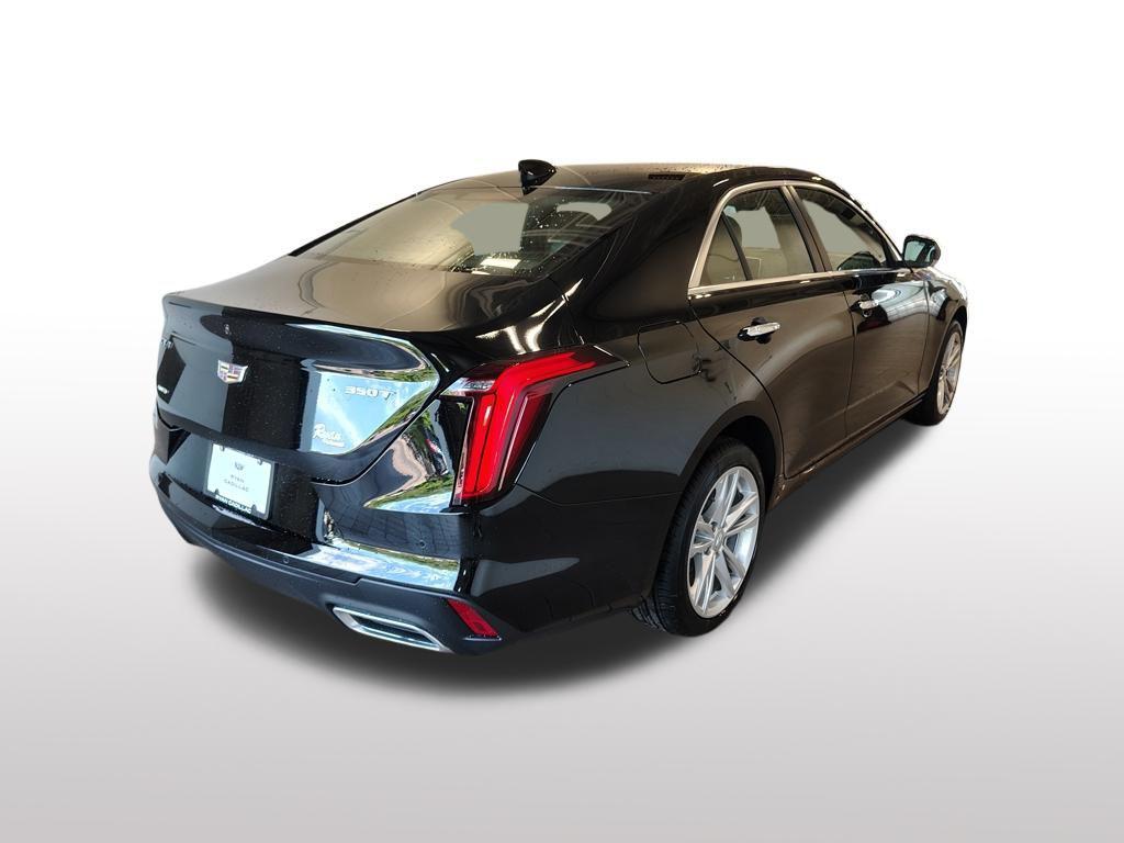 صورة 5 لـ 2026 Cadillac CT4 LUXURY RWD