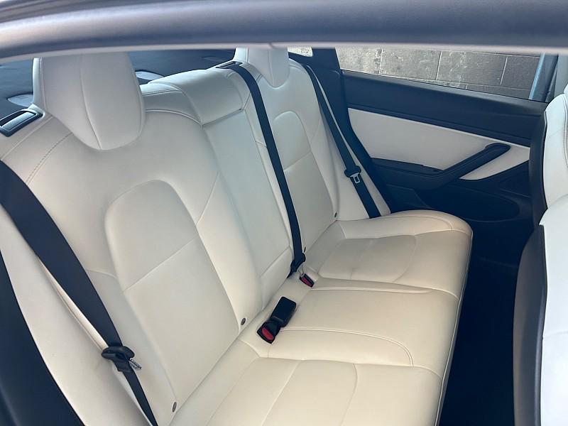 2021 Tesla MODEL 3 LONG RANGE thumbnail 29