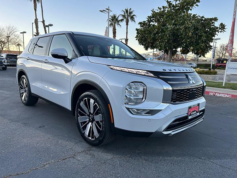 New 2026 Mitsubishi Outlander SE 1.5T 2WD