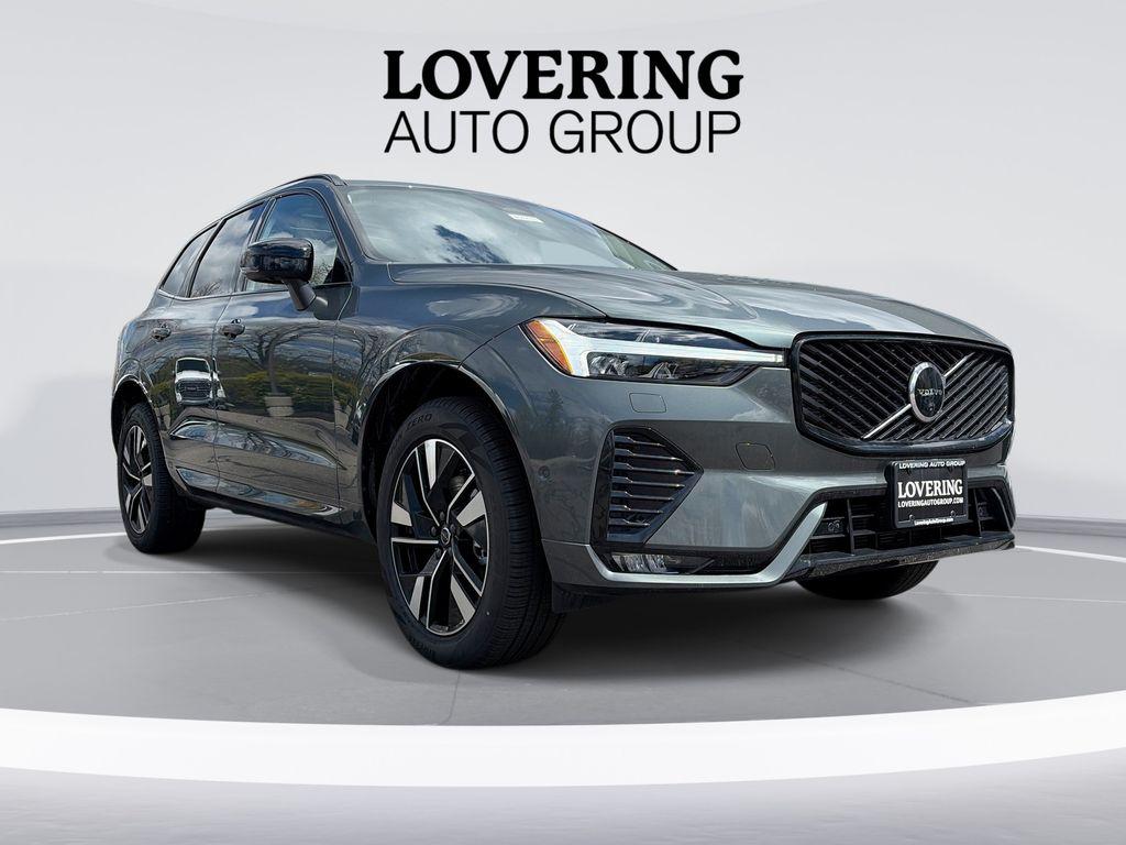 New 2026 Volvo XC60 B5 Plus