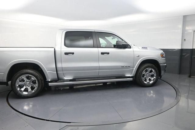 2026 RAM 1500 BIG HORN/LONE STAR photo 10