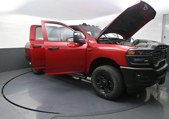 صورة مصغرة 21 لـ 2026 RAM 3500 TRADESMAN CREW CAB 4X4 6'4' BOX