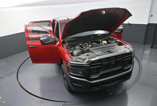 صورة مصغرة 22 لـ 2026 RAM 3500 TRADESMAN CREW CAB 4X4 6'4' BOX