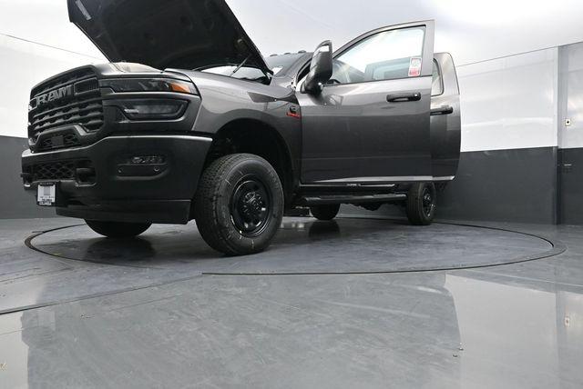 2026 RAM 2500 TRADESMAN CREW CAB 4X4 6'4' BOX 缩略图 32