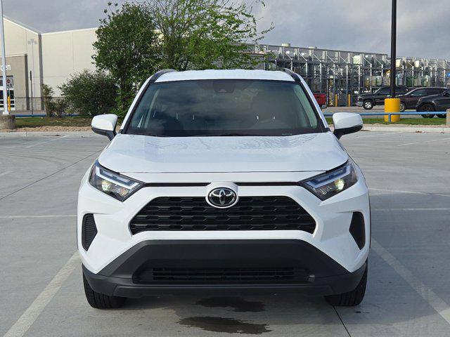 TOYOTA RAV4 - 8
