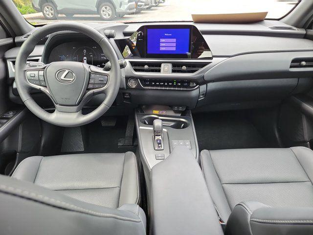 صورة مصغرة 15 لـ 2025 Lexus UX 300H