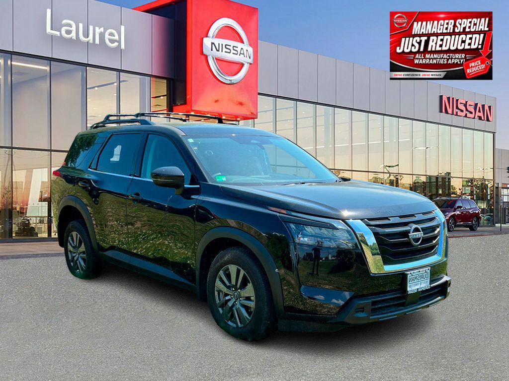 New 2025 Nissan Pathfinder SV 4WD