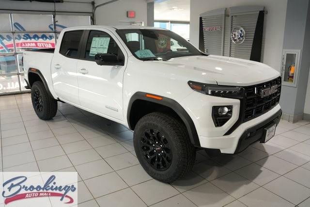 New 2026 GMC Canyon Elevation