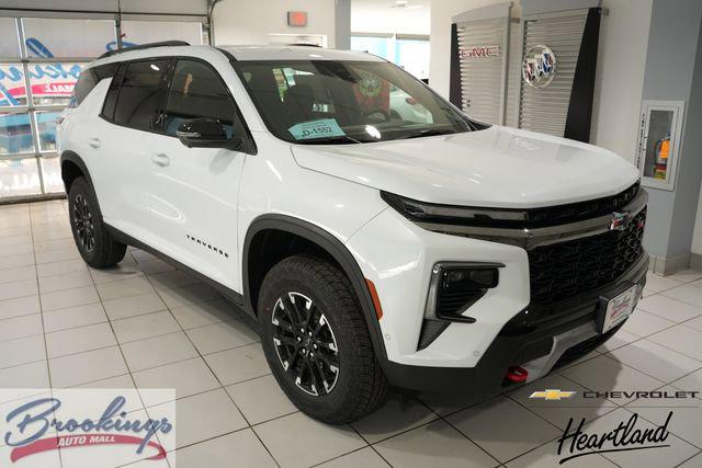 New 2026 Chevrolet Traverse AWD Z71