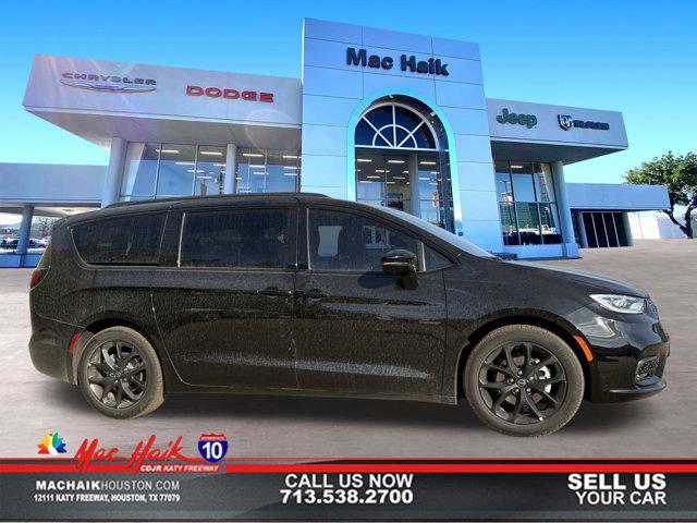 New 2026 Chrysler Pacifica L